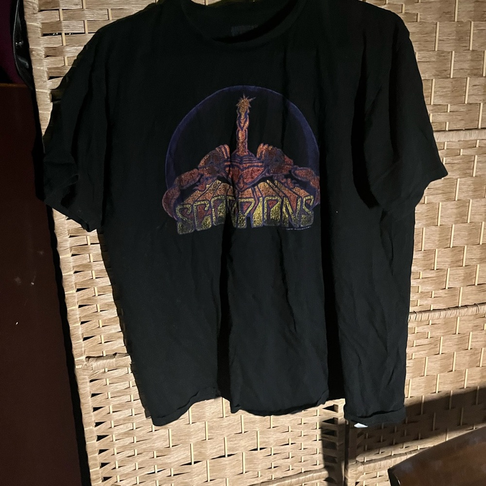 Black Scorpions Graphic T-Shirt